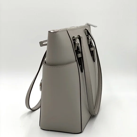 MICHAEL KORS CHARLOTTE LARGE TZ TOTE PEARL GREY
